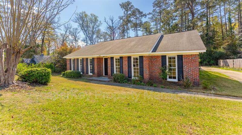 House for rent at 4924 Roxbury Dr, Columbus, GA 31907