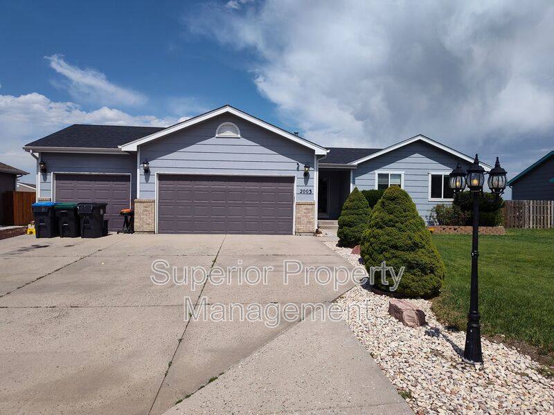 Townhouse for rent at 2003 Meadow Dr, Cheyenne, WY 82001