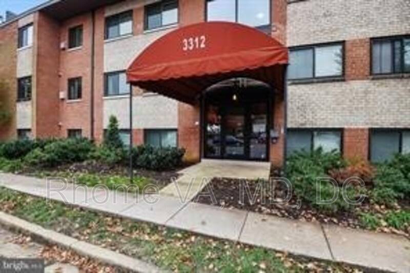 Condo for rent at 3312 S 28th St #202, Alexandria, VA 22302