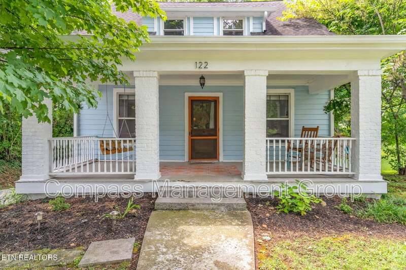 House for rent at 122 W Glenwood Ave NE, Knoxville, TN 37917