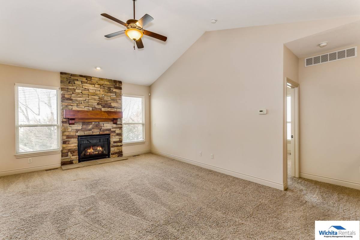 Apartment for rent at 1623-1625 Chapel Hill, Wichita, KS 67206