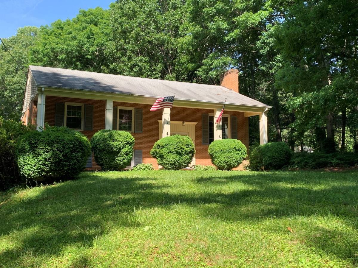 House for rent at 439 Rocky Rd, Rustburg, VA 24588