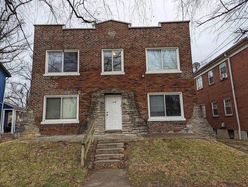 Apartment for rent at 1418 Regent Ave #4, Cincinnati, OH 45237