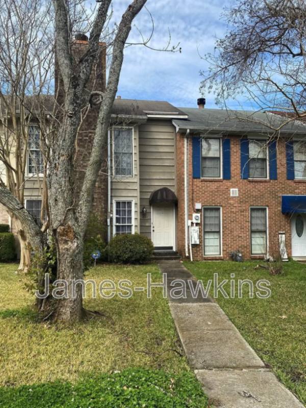 Townhouse for rent at 1606 Cobblestone Court, Montgomery, AL 36117