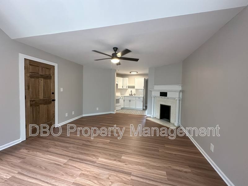 Apartment for rent at 479 State St #1, Albany, NY 12203