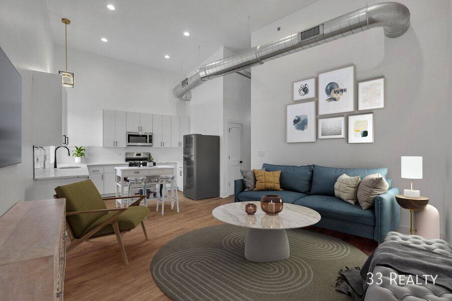 Apartment for rent at 1770 1st St, Highland Park, IL 60035