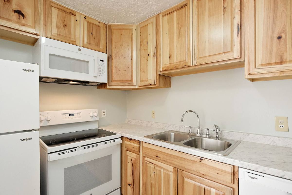 Townhouse for rent at 1406 Chesapeake St, Charlottesville, VA 22902