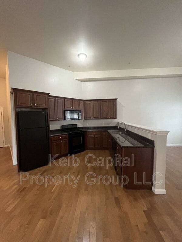 Apartment for rent at 130 Warren St #1B, Glens Falls, NY 12801