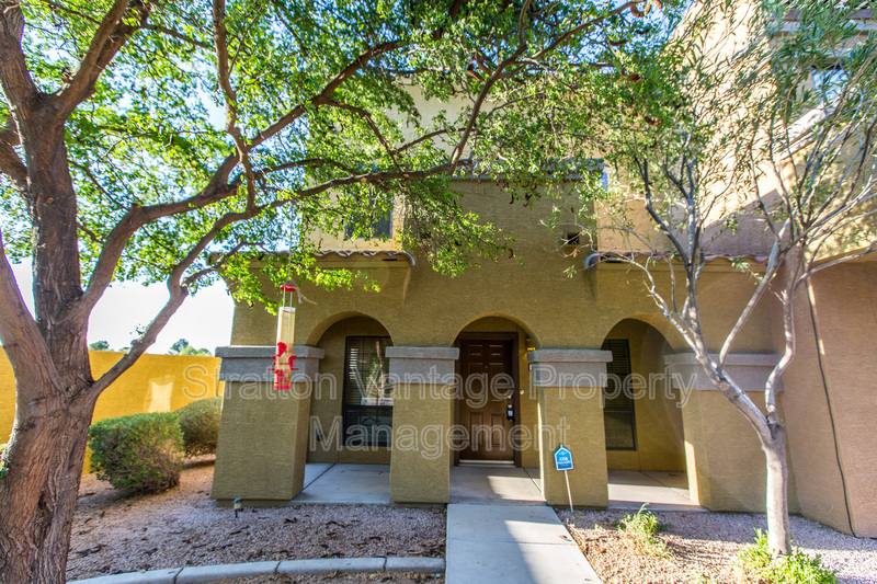 Townhouse for rent at 1702 E Bell Rd #160, Phoenix, AZ 85022