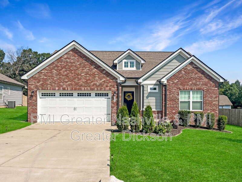 House for rent at 202 Wyburn Place, Burns, TN 37029