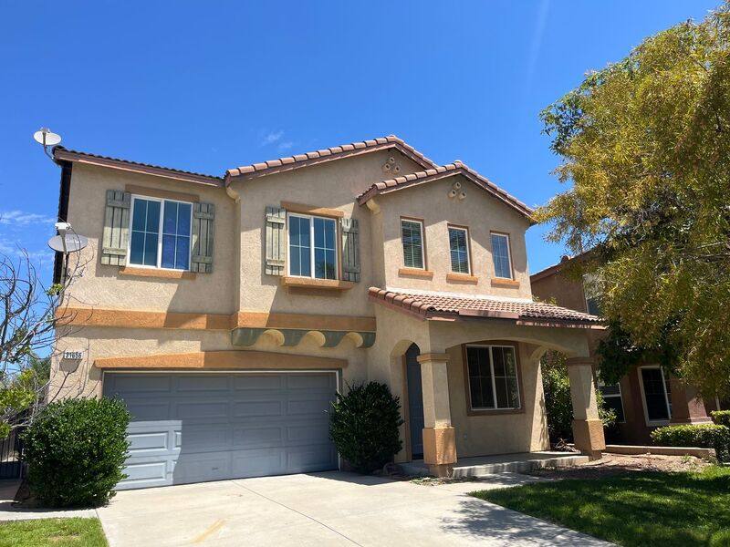 House for rent at 31656 Rosales Ave, Murrieta, CA 92563