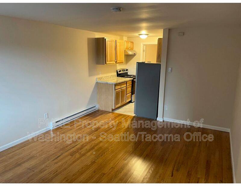 Apartment for rent at 5104 17th Ave NW, Seattle, WA 98107