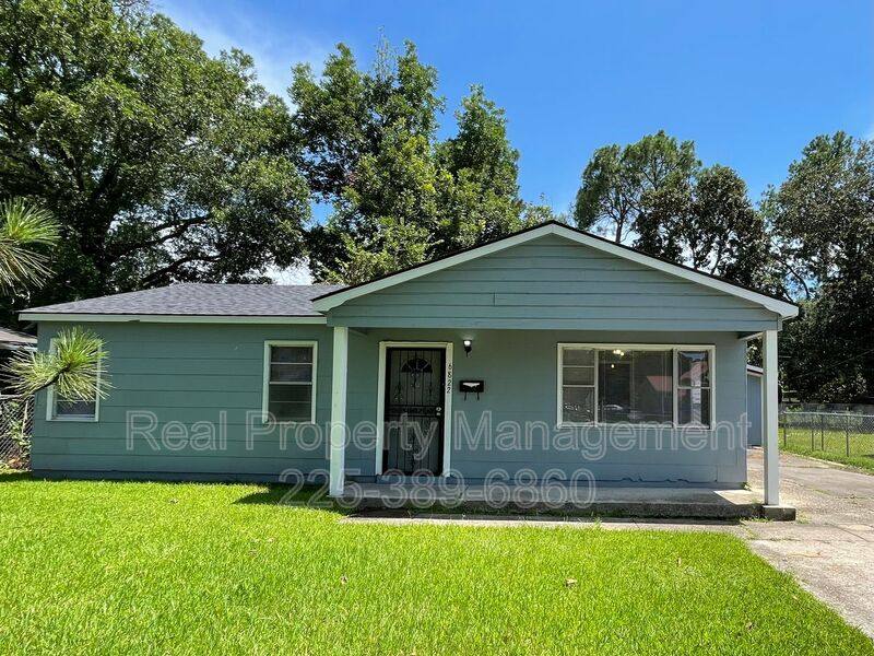 House for rent at 6822 Merrydale Ave, Baton Rouge, LA 70812