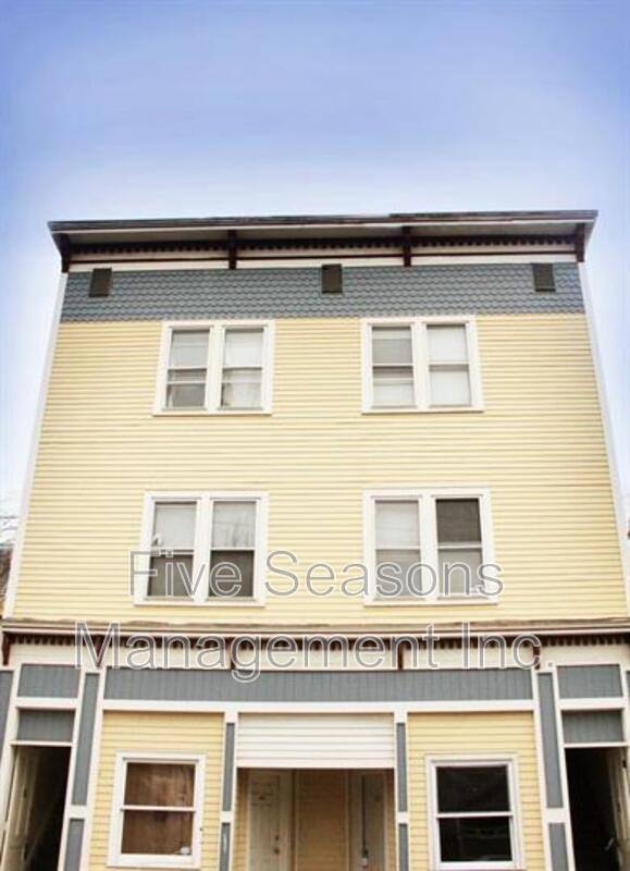 Apartment for rent at 69 King St #B, Burlington, VT 05401