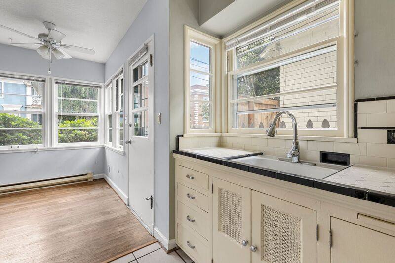 Apartment for rent at 1516 NE Schuyler St, Portland, OR 97232