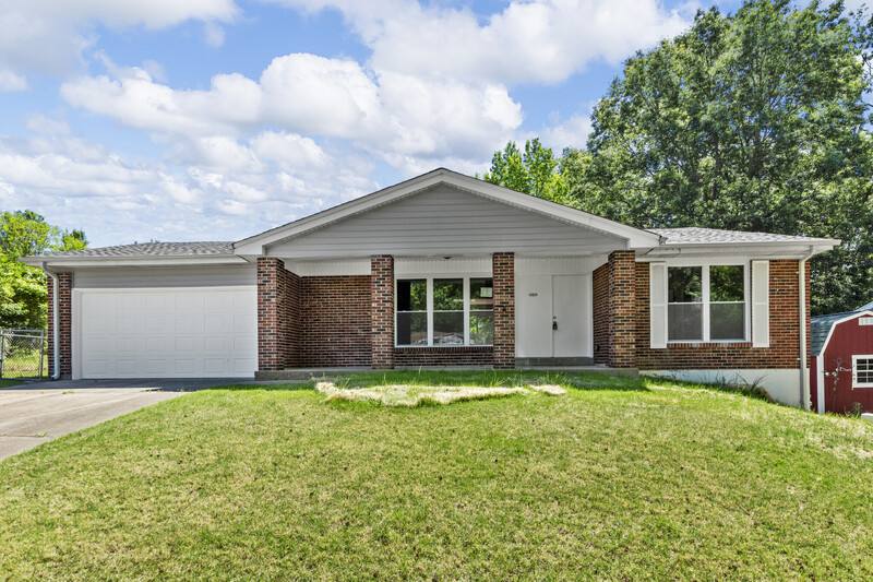 House for rent at 14524 Fox Chase Dr, Florissant, MO 63034