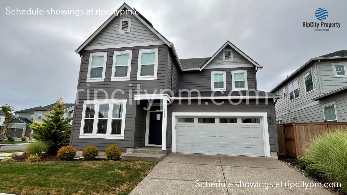 House for rent at 3928 SE 77th Ave, Hillsboro, OR 97123