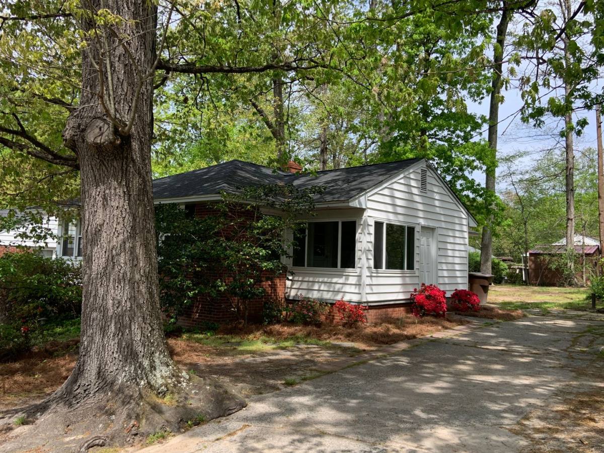 House for rent at 2500 Wright Ave, Greensboro, NC 27403