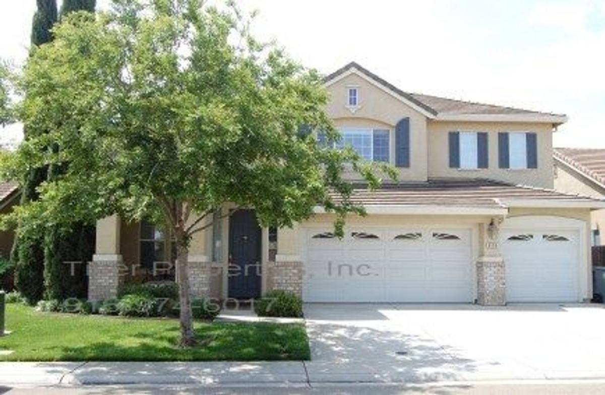 House for rent at 6124 Jefjen Way, Elk Grove, CA 95757