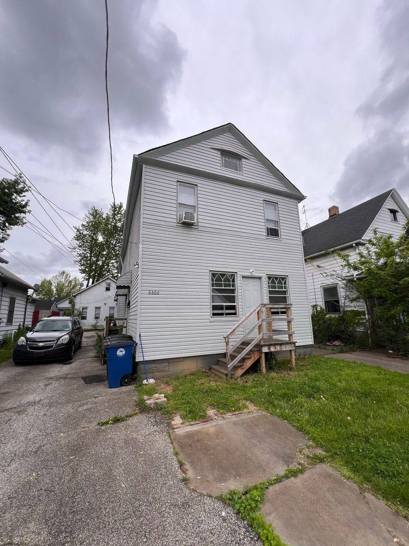 Apartment for rent at 6606-6608 Hosmer Ave, Cleveland, OH 44105