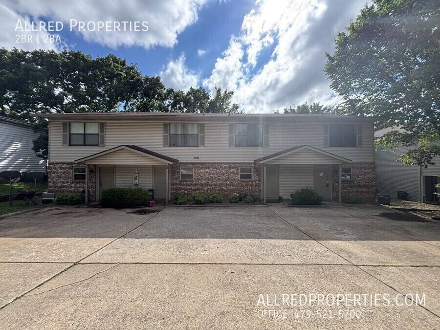 Townhouse for rent at 2481 N Brophy Ave #1, Fayetteville, AR 72703