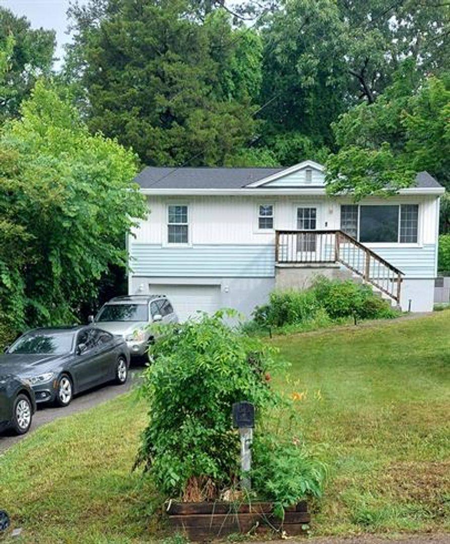 House for rent at 2919 Cecil Ave, Knoxville, TN 37917