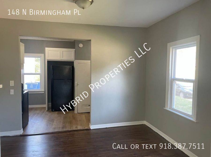 Townhouse for rent at 148 N Birmingham Place, Tulsa, OK 74110
