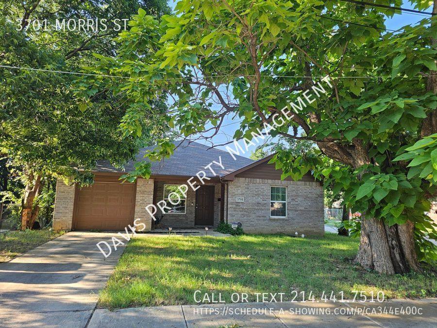 House for rent at 3701 Morris St, Dallas, TX 75212