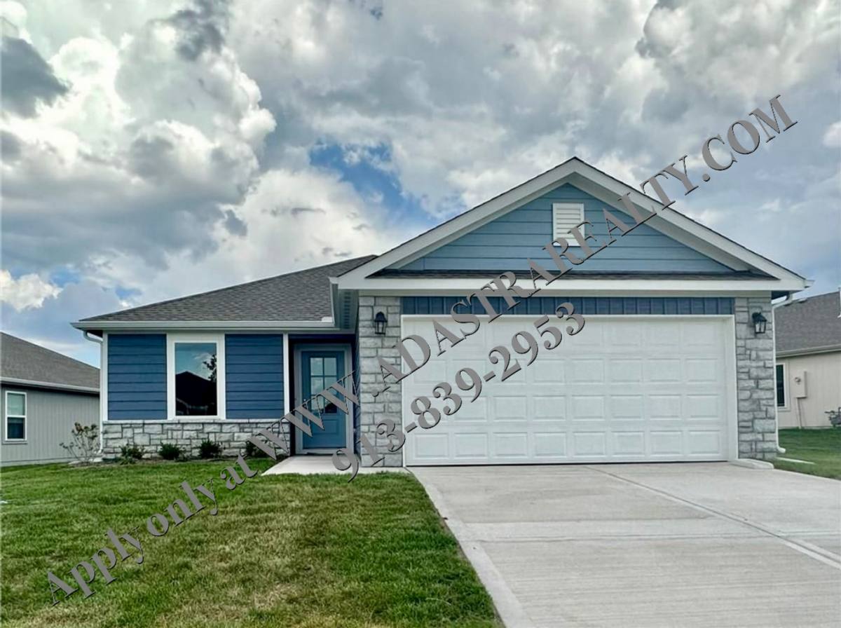 House for rent at 610 W Colleen Court, Gardner, KS 66030