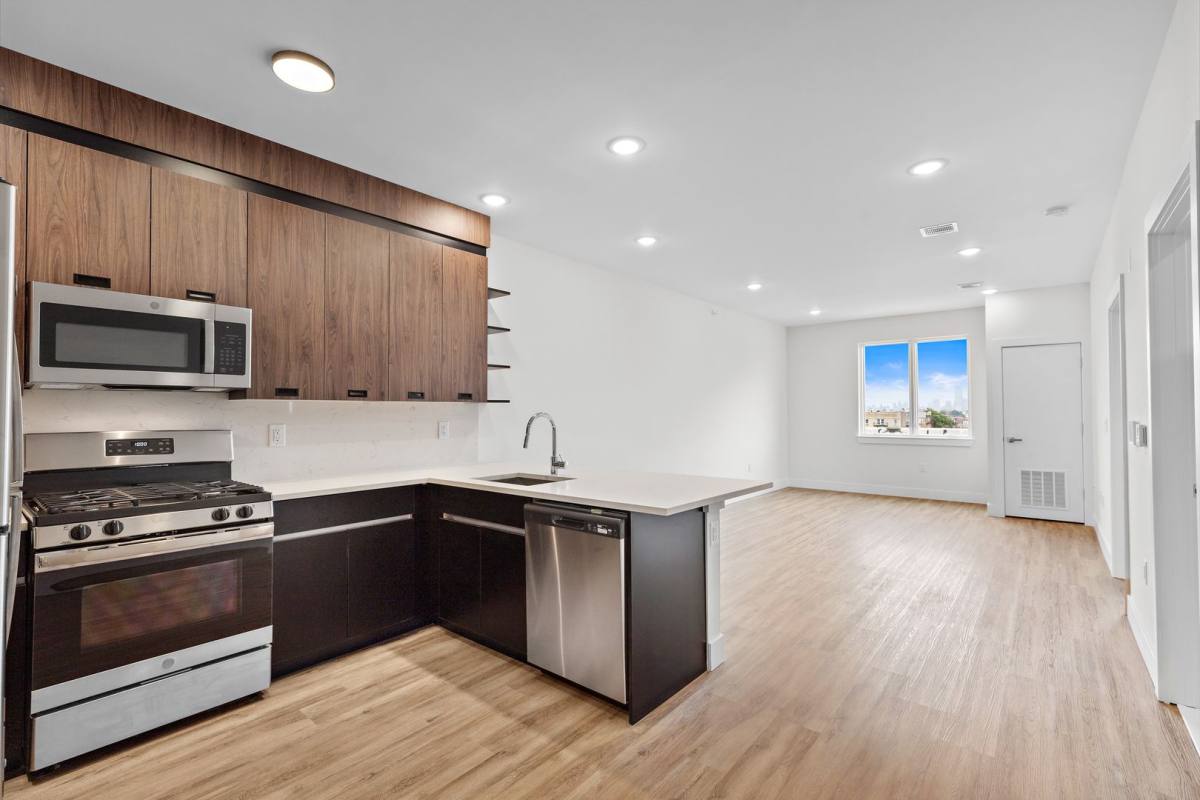 Apartment for rent at 529 61st St, West New York, NJ 07093