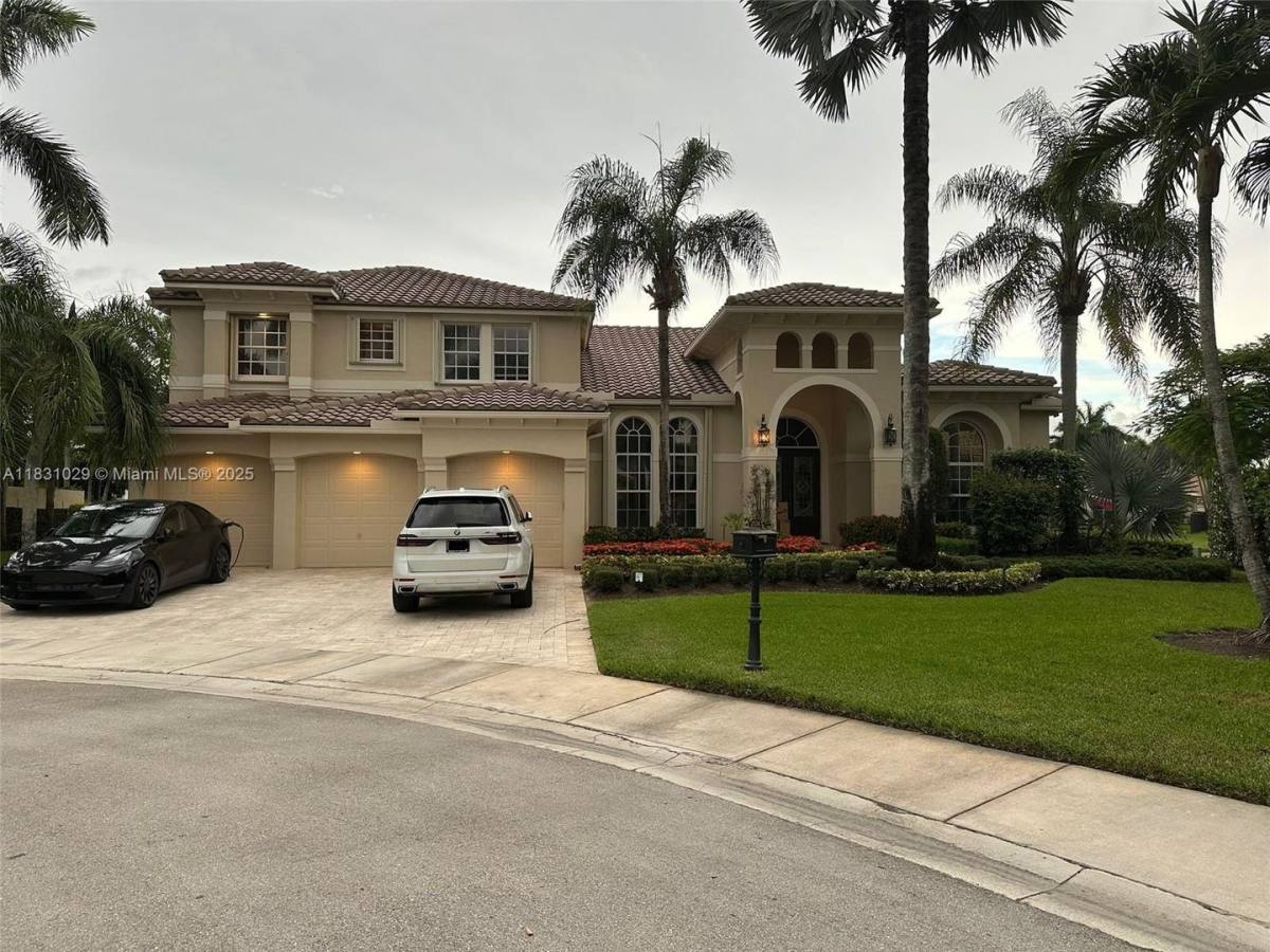 House for rent at 2534 Montclaire Court, Fort Lauderdale, FL 33327
