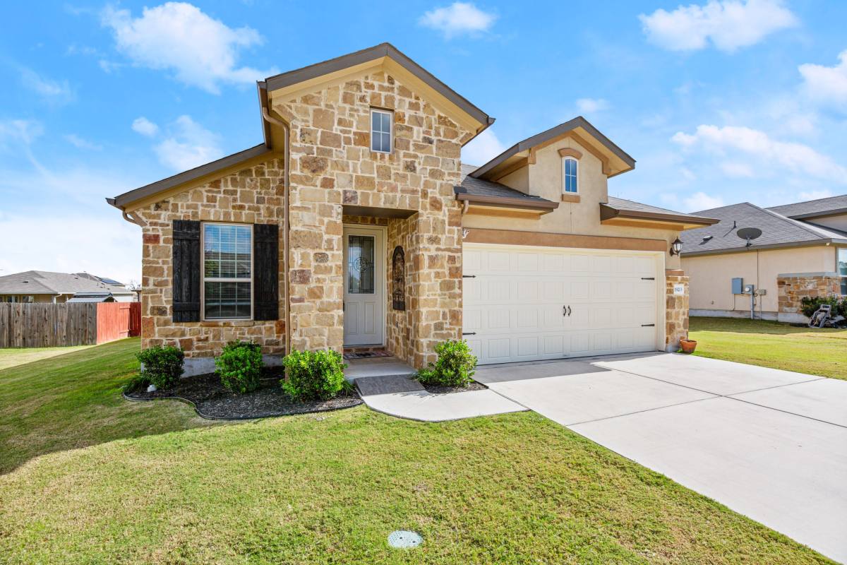 House for rent at 19213 Quebrada Dr, Pflugerville, TX 78660