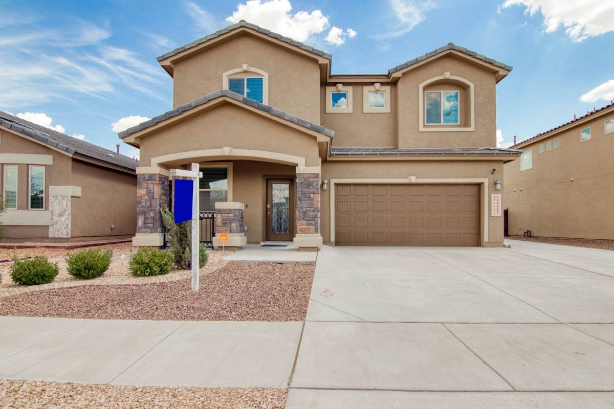 House for rent at 13490 Coldham, El Paso, TX 79928