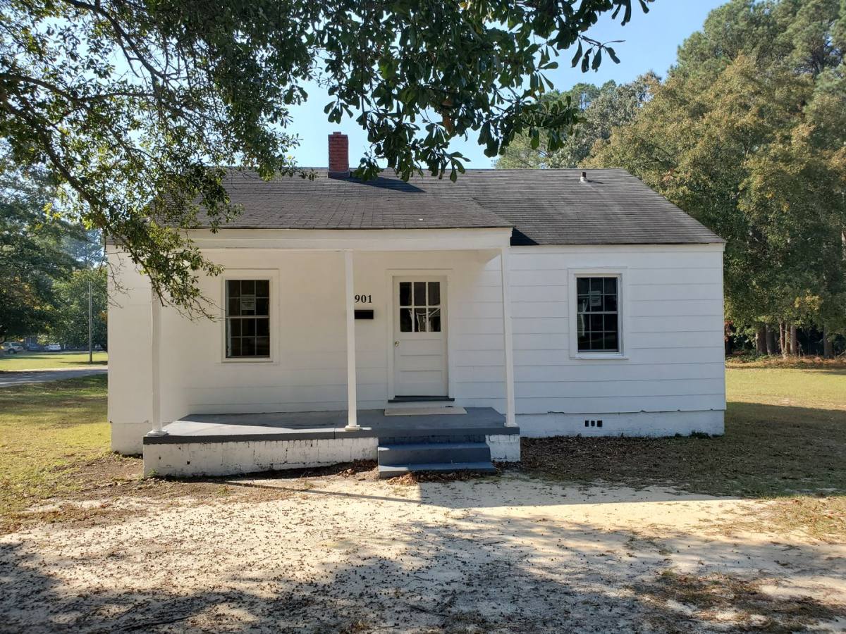 House for rent at 901 N Fulton St, Raeford, NC 28376