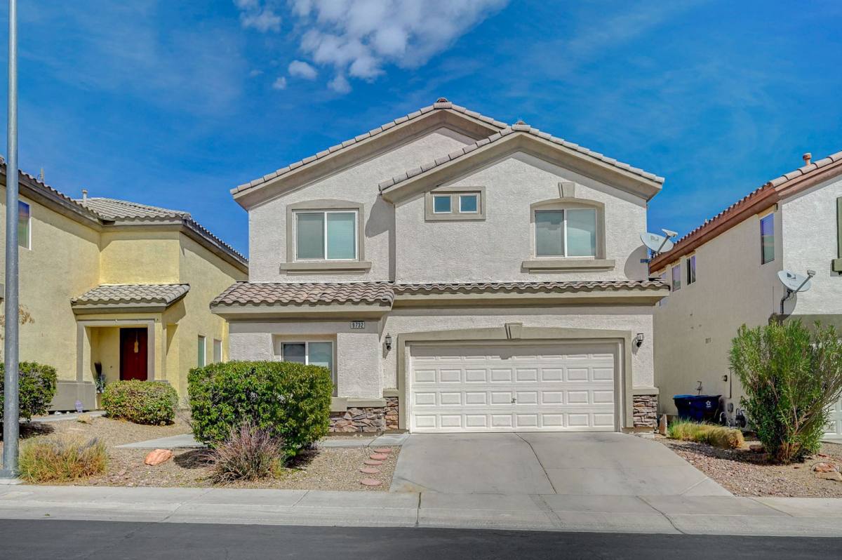 House for rent at 9732 Kampsville Ave, Las Vegas, NV 89148