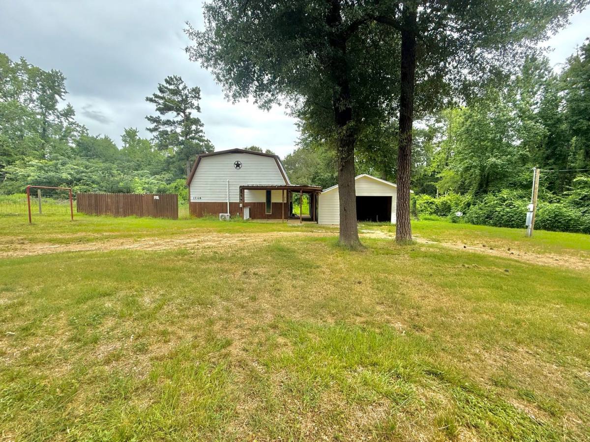 House for rent at 15328 Cr, Tyler, TX 75704