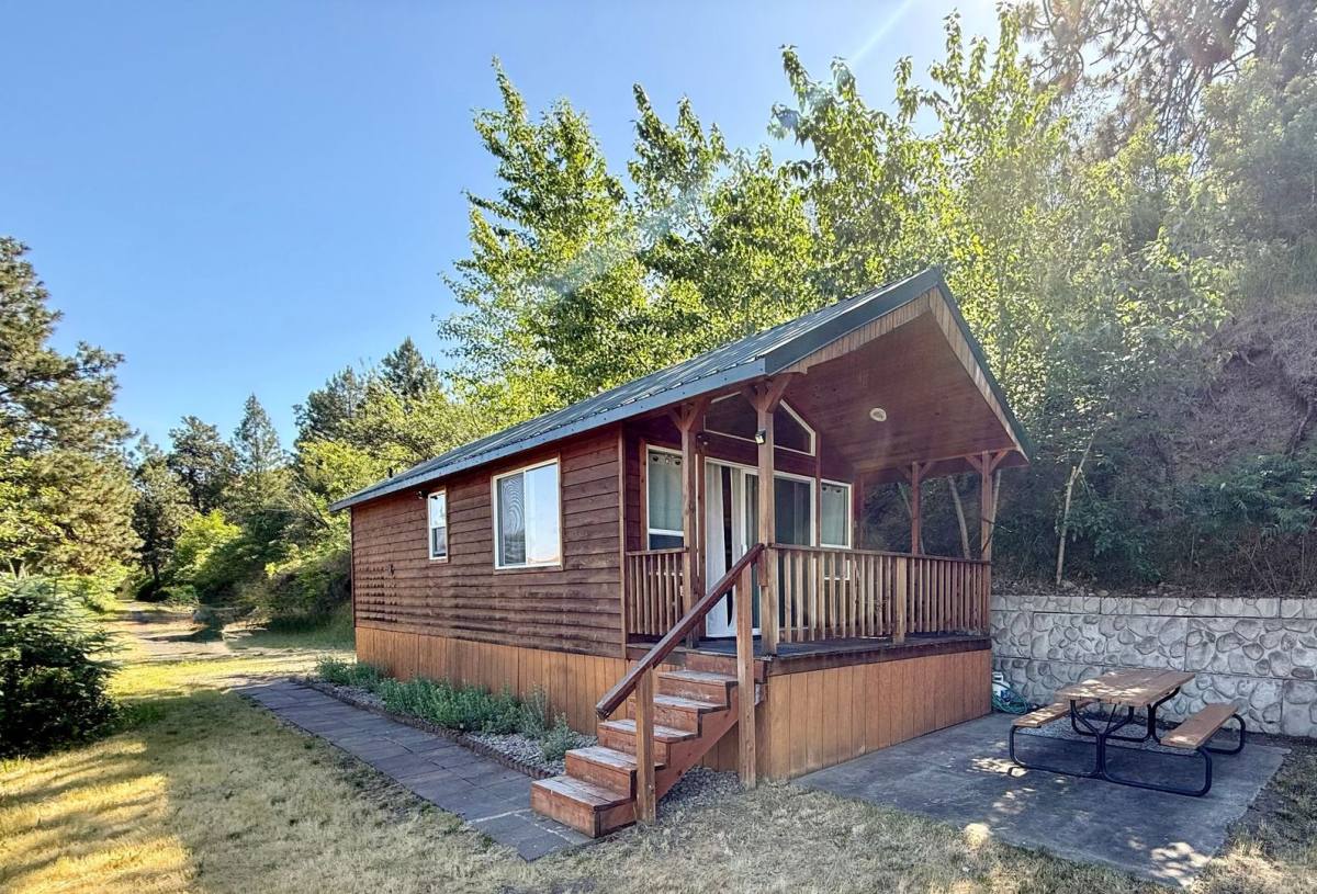 House for rent at 24245 Hewett Rd, Juliaetta, ID 83535