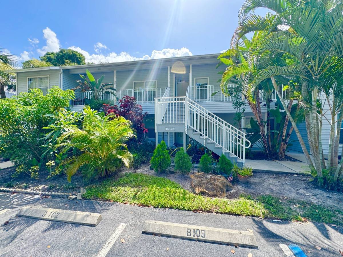 Condo for rent at 1895 Courtyard Way, Naples, FL 34112
