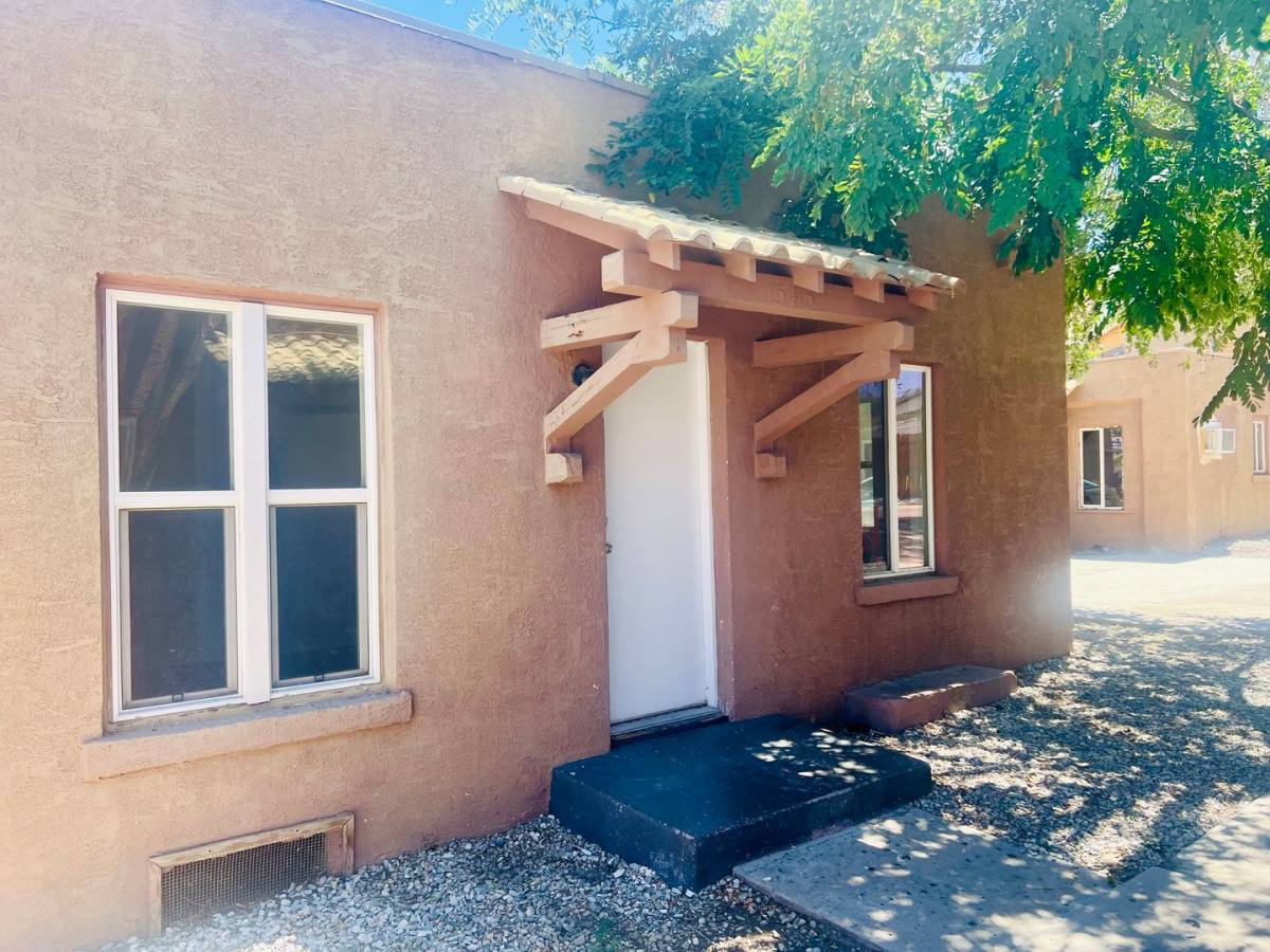 Apartment for rent at 15405 Hesperia Rd, Victorville, CA 92395