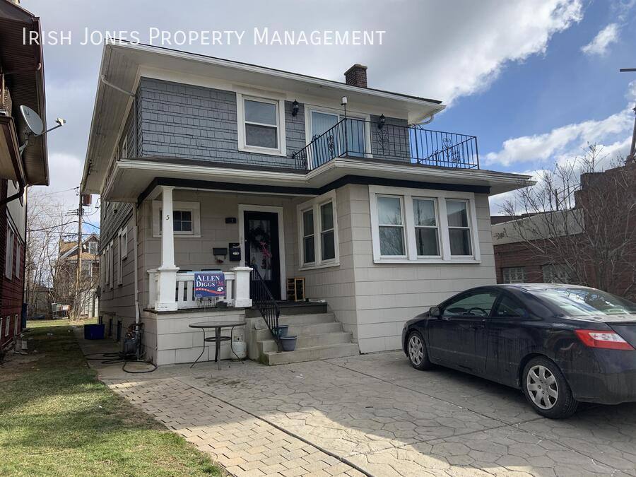 Apartment for rent at 5 Lovering Ave, Buffalo, NY 14216