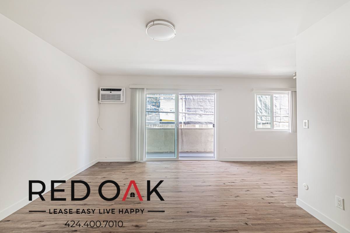 Condo for rent at 410-414 Manhattan Place #207, Los Angeles, CA 90020