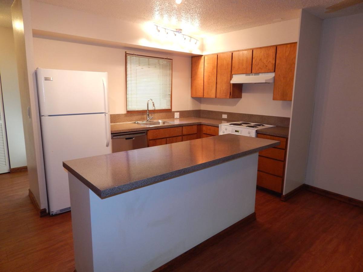 Apartment for rent at 3121 SW Iowa St, Portland, OR 97239