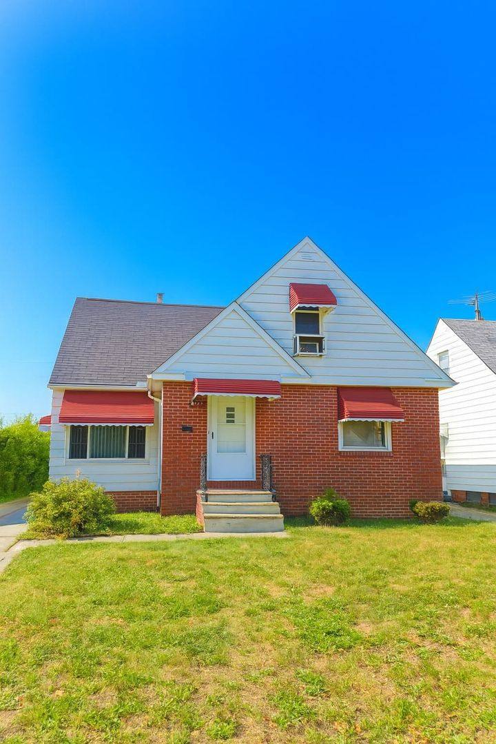 House for rent at 4177 Wyncote Rd, Cleveland, OH 44121