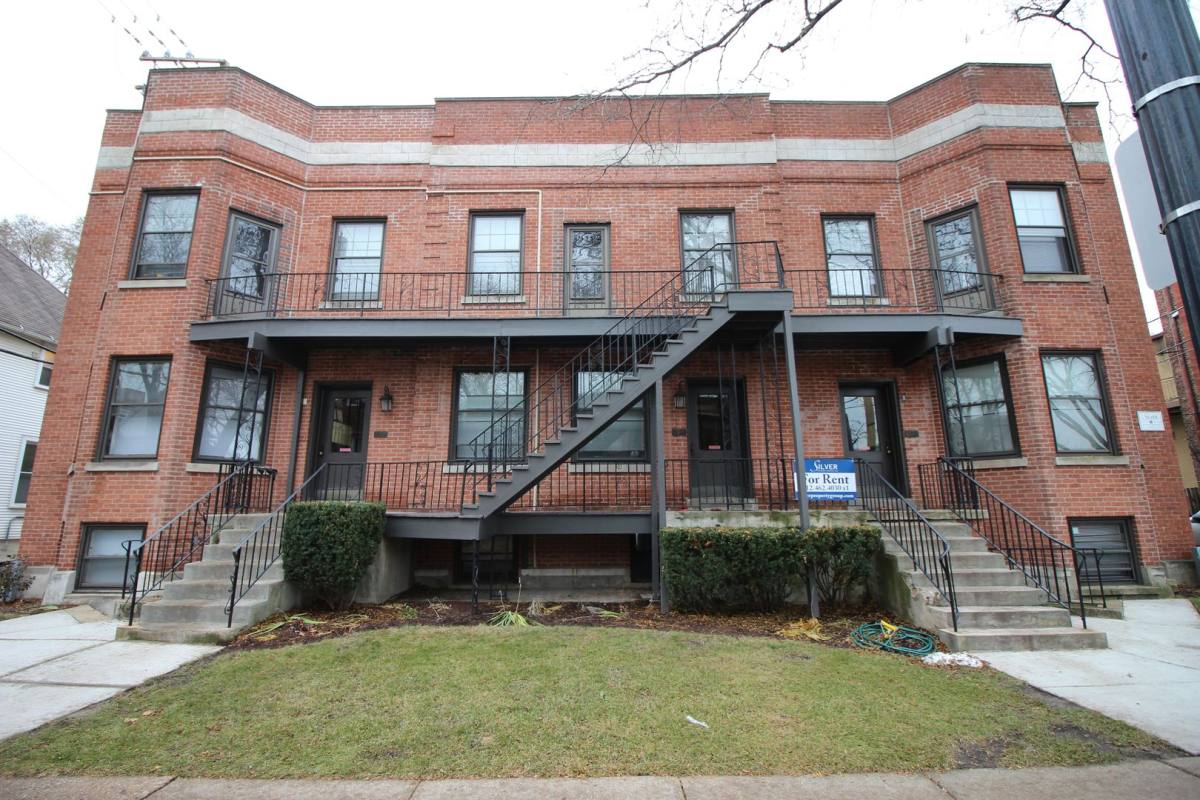 Apartment for rent at 834-38 Sherman Ave, Evanston, IL 60202