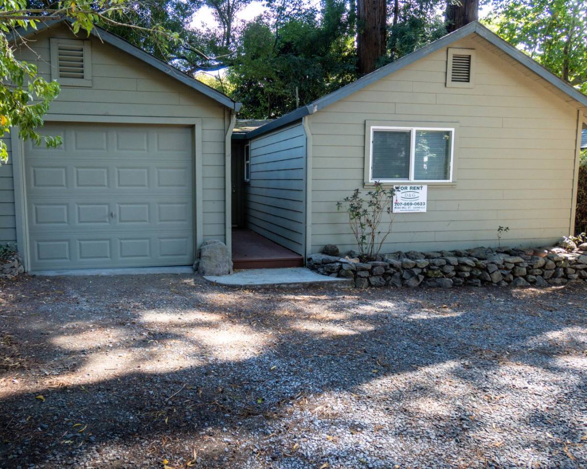 Apartment for rent at 17630 Neeley Rd, Guerneville, CA 95446