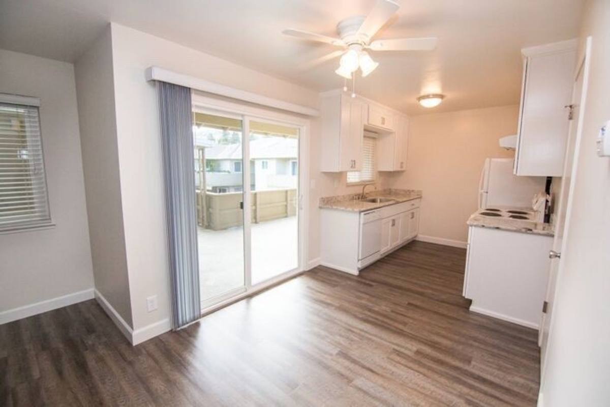 Apartment for rent at 520 University Ave, Los Gatos, CA 95032