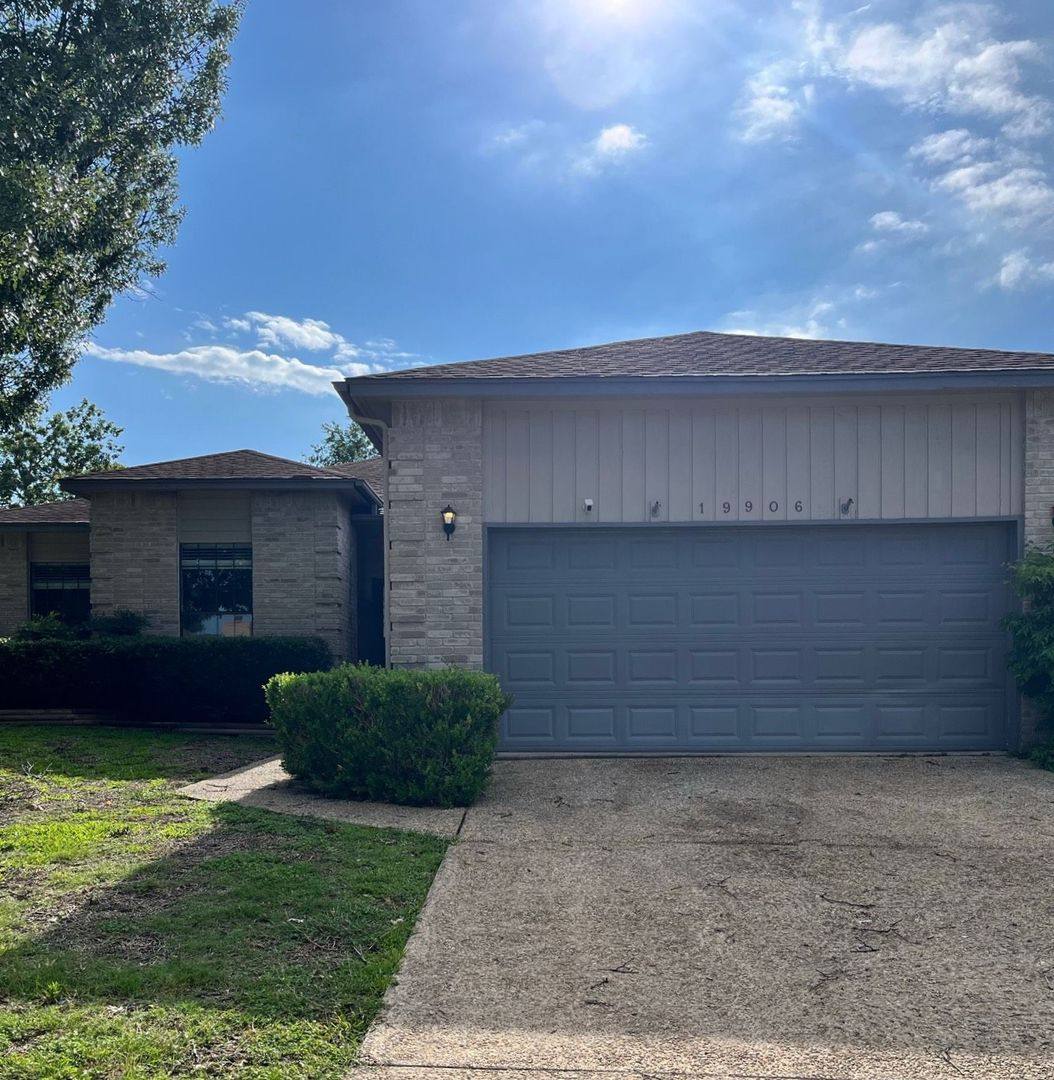 House for rent at 19906 Encino Briar, San Antonio, TX 78259