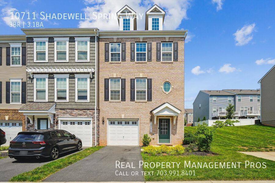 Townhouse for rent at 10711 Shadewell Spring Way, Manassas, VA 20112