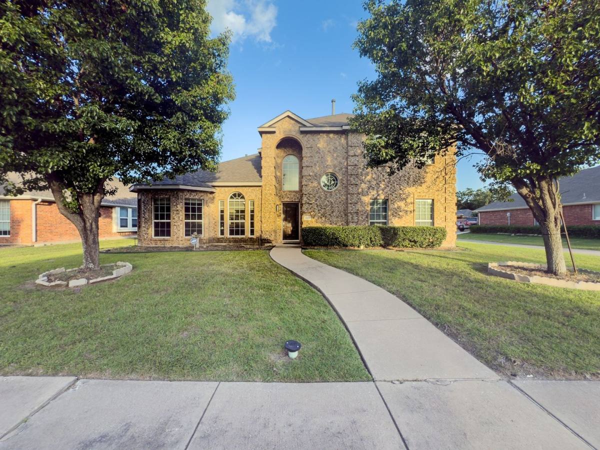 House for rent at 3406 Dunhill Place, Rowlett, TX 75089