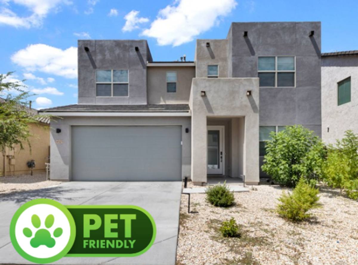 House for rent at 4325 W Sebastian Lane, Chandler Heights, AZ 85127